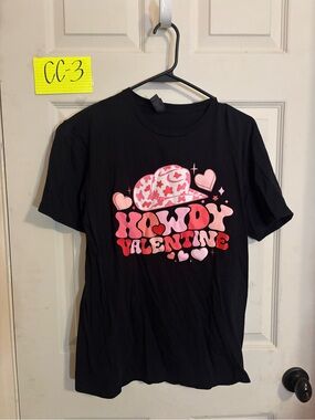 ' Howdy Valentine Graphic Tee - Black with Pink Print
